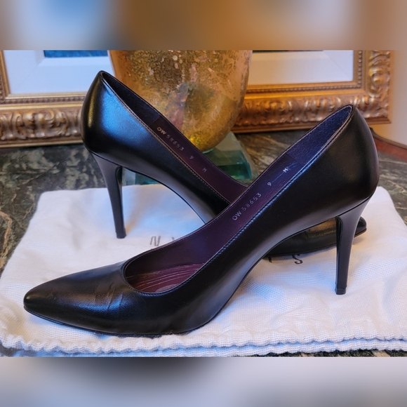 100% AUTHENTIC STUART WEITZMAN HIGH HEEL BLACK LEATHER POINTY TOE PUMPS SIZE 9 - Picture 3 of 10
